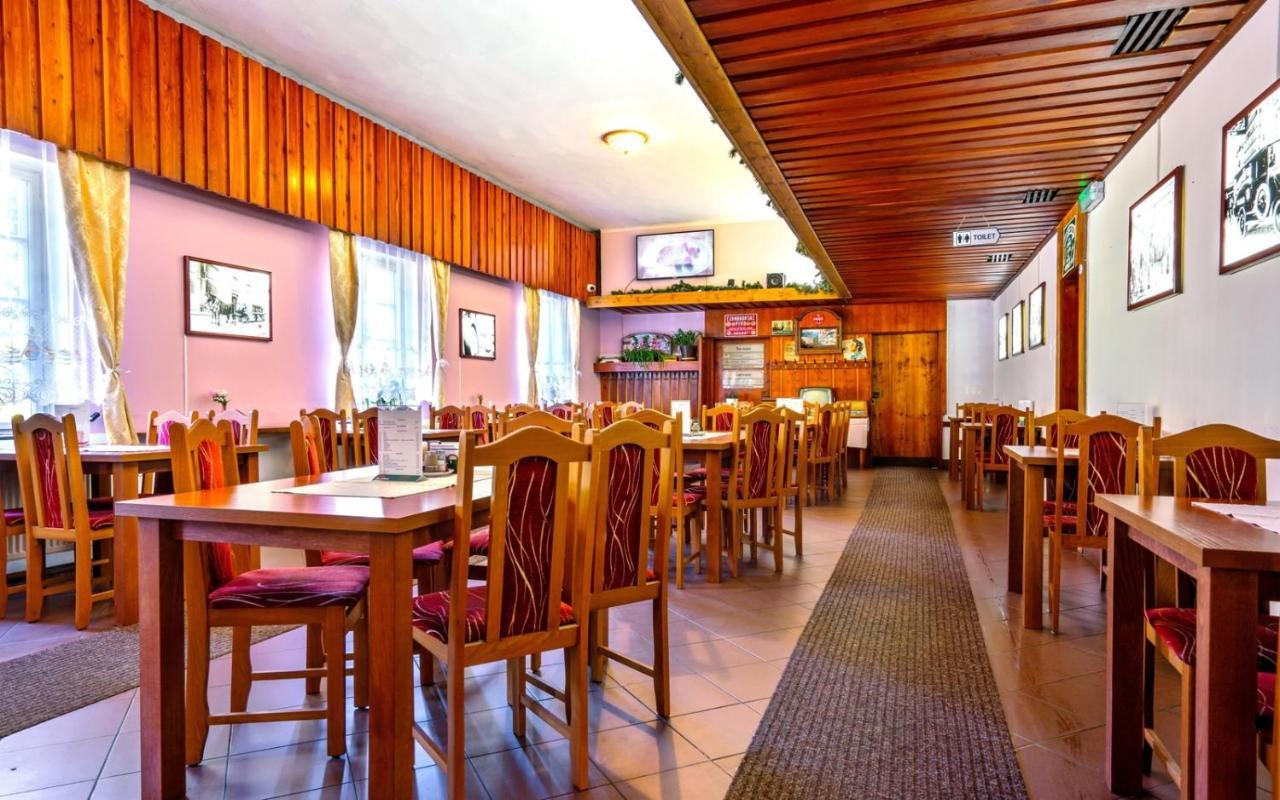 Hotel Dzban Karlova Studanka Ngoại thất bức ảnh