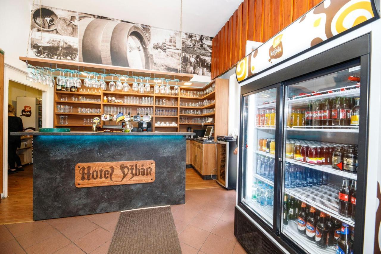 Hotel Dzban Karlova Studanka Ngoại thất bức ảnh